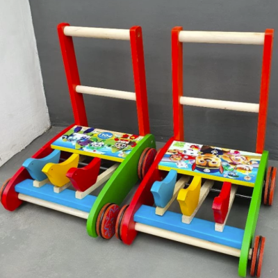 Xe gỗ tập đi 3 con Chim EBV loại to. Bé nhanh biết đi tiến không lùi